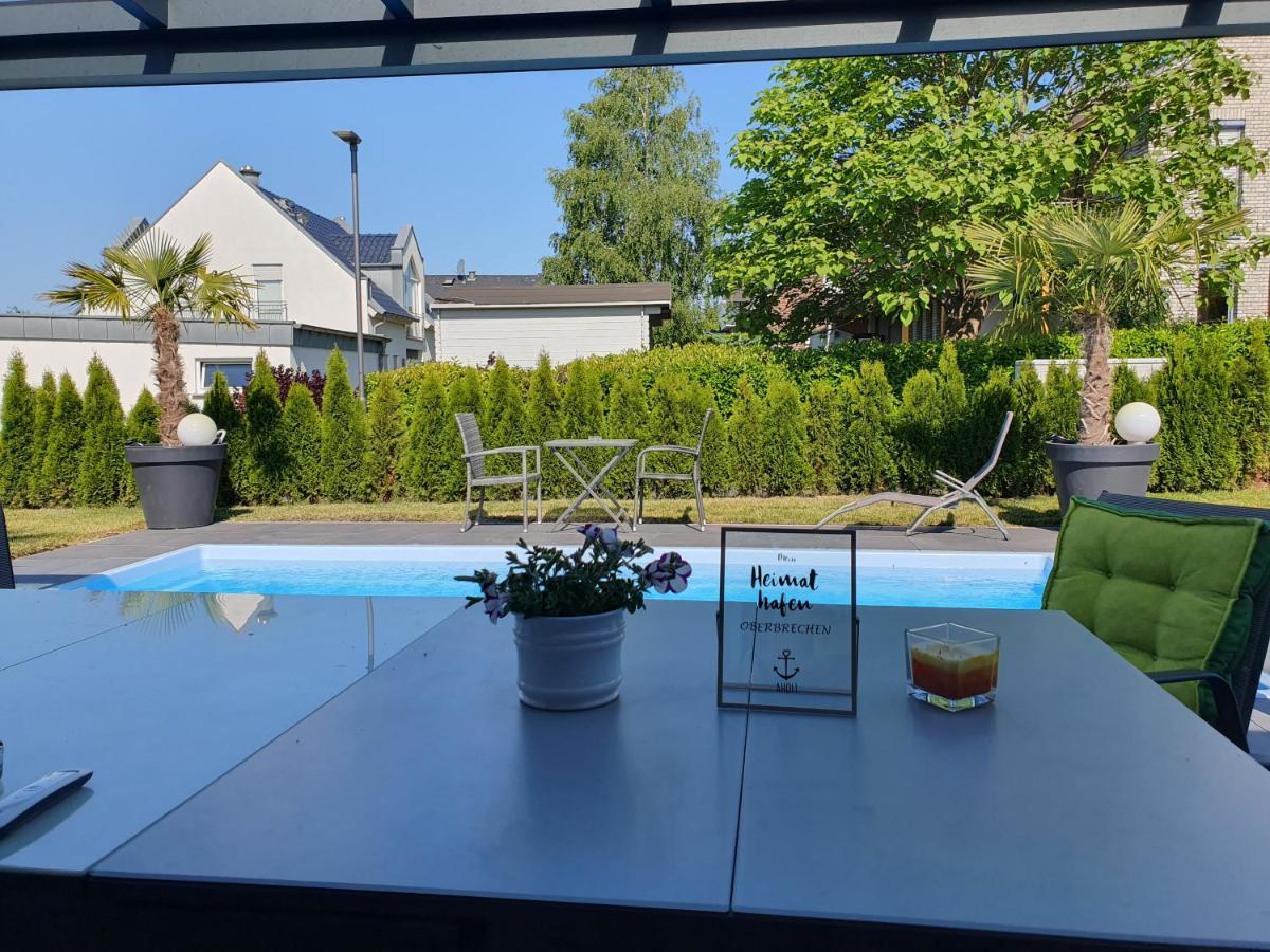 Grosszuegige Unterkunft Mit Terrasse Oberbrechen エクステリア 写真