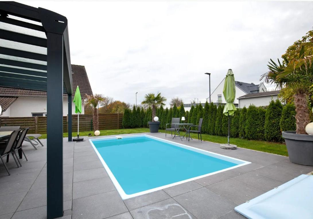 Grosszuegige Unterkunft Mit Terrasse Oberbrechen エクステリア 写真