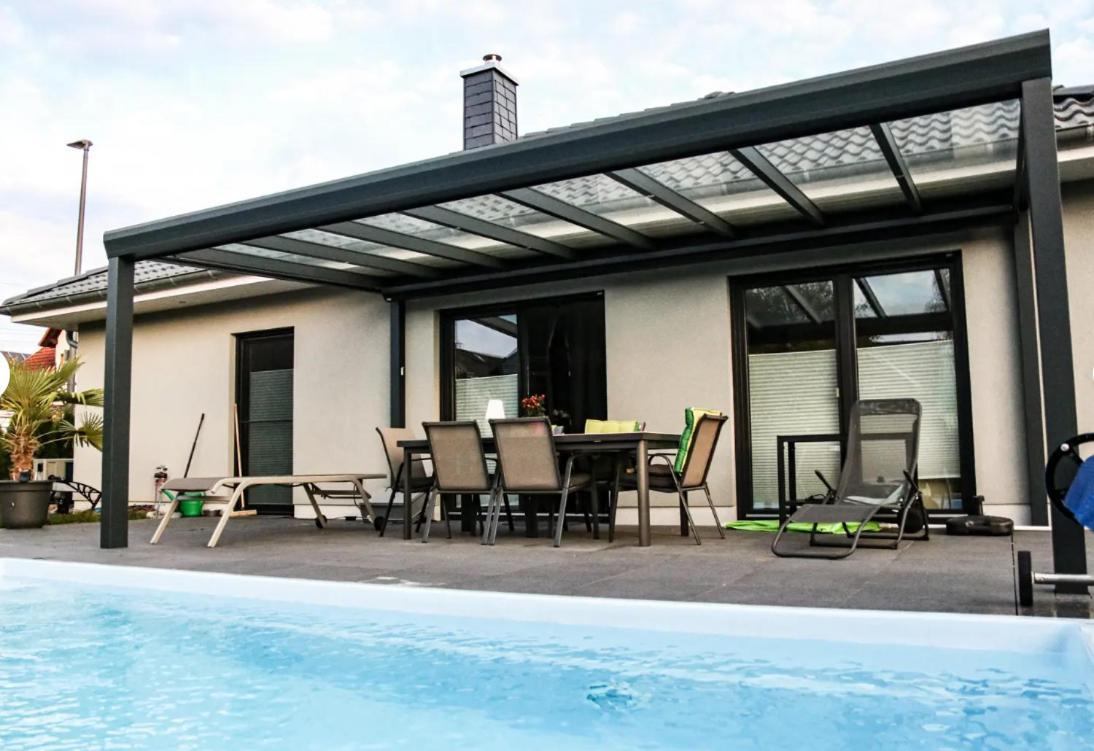 Grosszuegige Unterkunft Mit Terrasse Oberbrechen エクステリア 写真